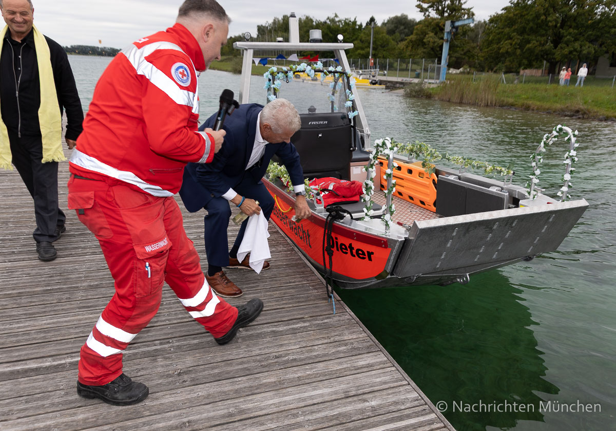 Vier neue Rettungsboote für die Münchner BRK Wasserwachten