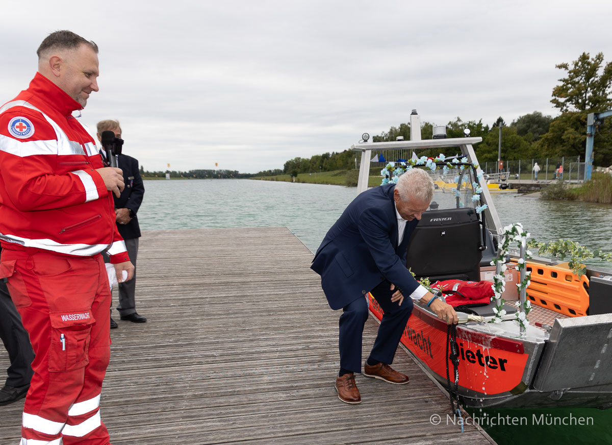 Vier neue Rettungsboote für die Münchner BRK Wasserwachten