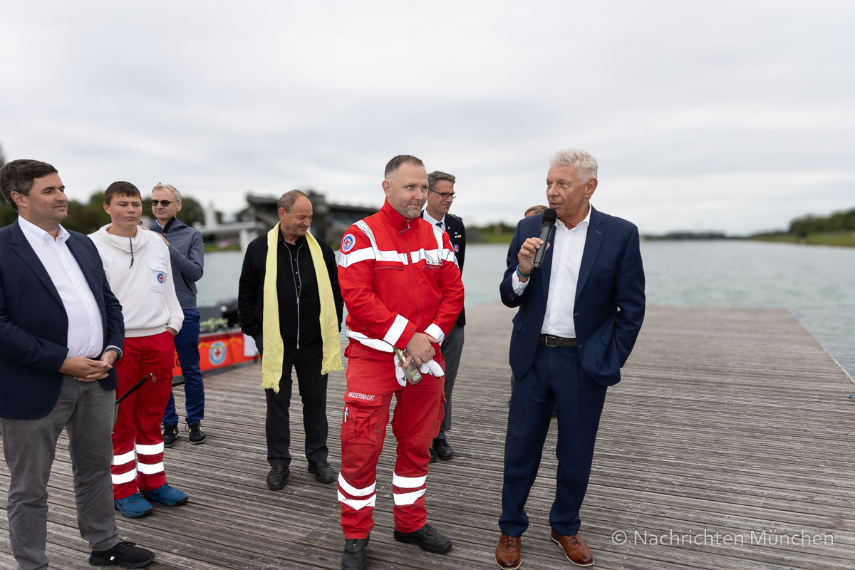 Vier neue Rettungsboote für die Münchner BRK Wasserwachten