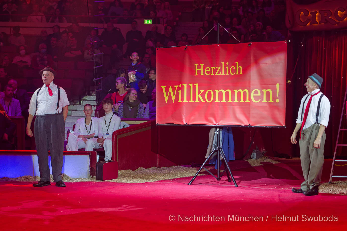 Circus Krone Winter-Programm "Stars in der Manege"