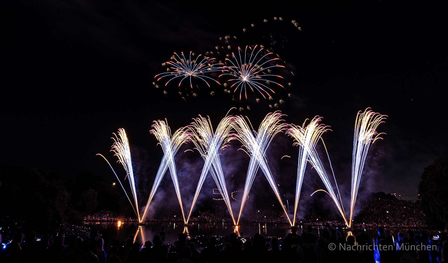 Das Feuerwerk beim Münchner Sommernachtstraum 2018 #atraum