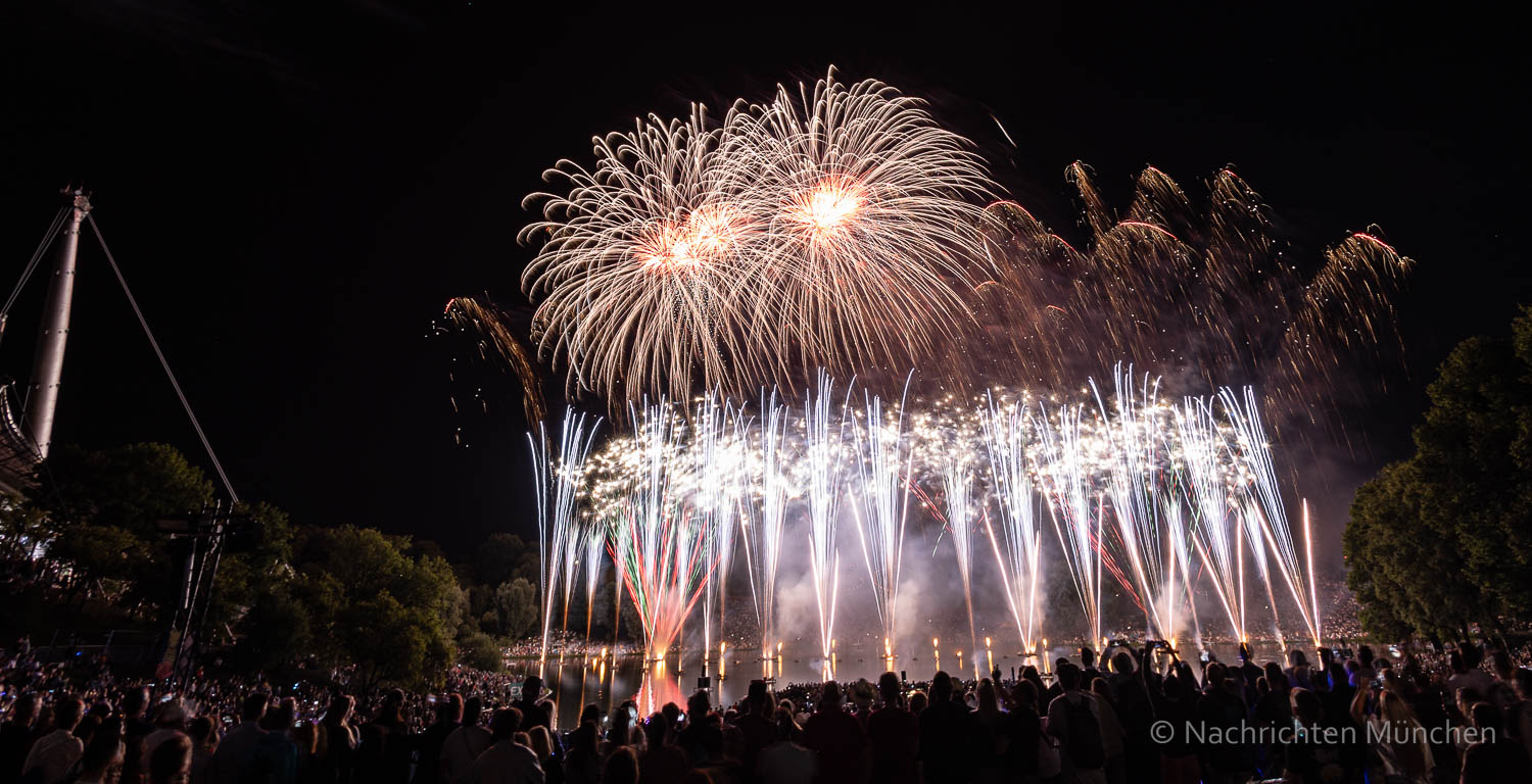 Das Feuerwerk beim Münchner Sommernachtstraum 2018 #atraum