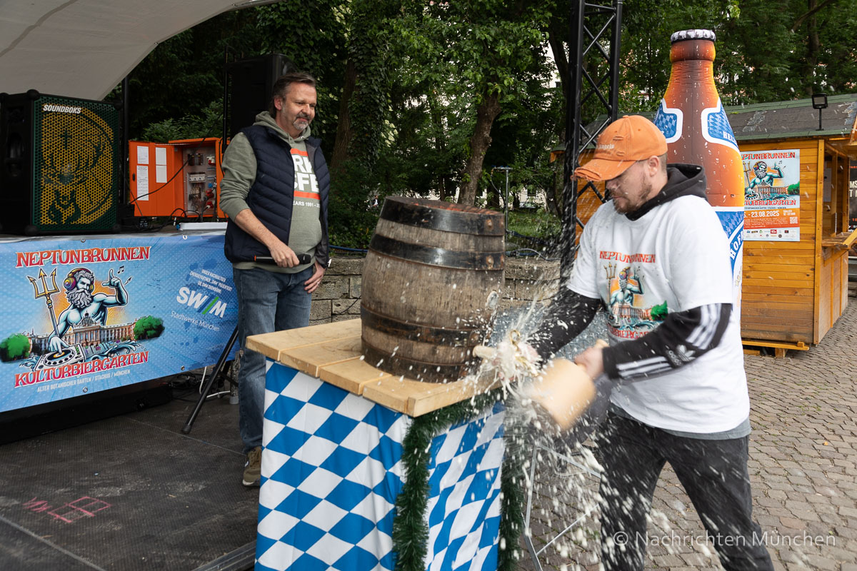 Neptunbrunnen Kult(ur)Biergarten eroeffnet