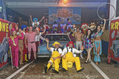 Circus-Krone-Clown-Car-Wash-006
