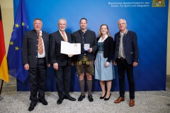 19.10.2022, München: Verleihung der Courage-Medaille. Foto: Matthias Balk/Bayerisches Staatsministerium des Innern, für Sport und Integration