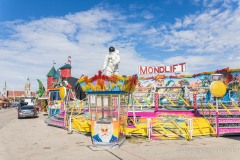 Oktoberfest-Aufbau-2022-24-von-53