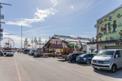 Oktoberfest-Aufbau-2022-42-von-53