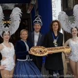 D170201-112236.300-100-Narrhalla-Einzug_Prinzenpaar_Bayerischer_Hof