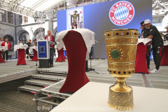 Empfang-der-Stadt-München-für-den-Double-Gewinner-FC-Bayern-München-5