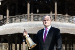 Chinesischer Turm - Abschluss der Dacharbeiten