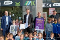 Guetesiegel-fuer-besonders-wertvolle-Lesefoerderung-6-von-20
