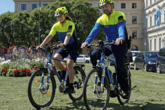 Neue-Radl-Uniform-fuer-die-Bayerische-Polizei_-12
