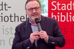 Oberbuergermeister Reiter eroeffnet Stadtbibliothek Riem