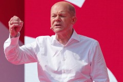 Olaf-Scholz-in-Muenchen-48-von-63