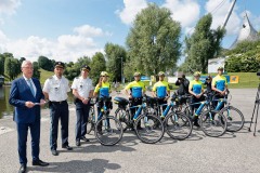 Pilotprojekt-fuer-hauptamtliche-Polizei-Fahrradstaffel-vorgestellt-10-von-28