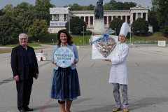 Michaela Kaniber ( Landwirtschaftsministerin )