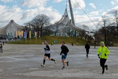 Winterlaufserie-2021-2022-im-Olympiapark-Muenchen-17-von-106