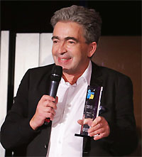 Peter Schönhofen mit Award