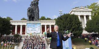 Das Standkonzert der Wiesn-Kapellen 2017