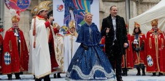 Volkstümliche Inthronisation des Narrhalla Prinzenpaares 2018 auf dem Marienplatz München