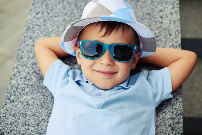 Hautkrebsrisiko UV-Strahlung: Schützt Eure Kinder! Hautkrebsrisiko UV-Strahlung: Schützt Eure Kinder!