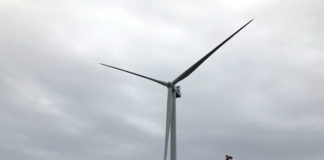 Erste Windenergieanlage im Windpark Raskiftet errichtet