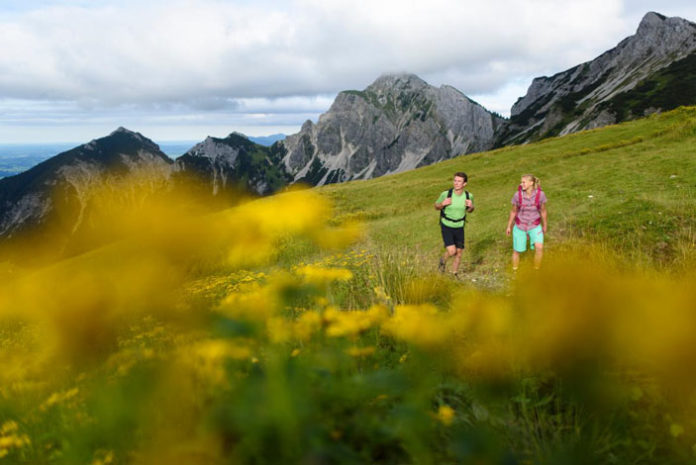 Vorsicht: Hitze - Wandern an besonders warmen Tagen Vorsicht: Hitze - Wandern an besonders warmen Tagen