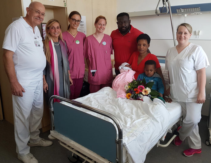 Das 1000. Baby ist ein Mädchen Das 1000. Baby ist ein Mädchen