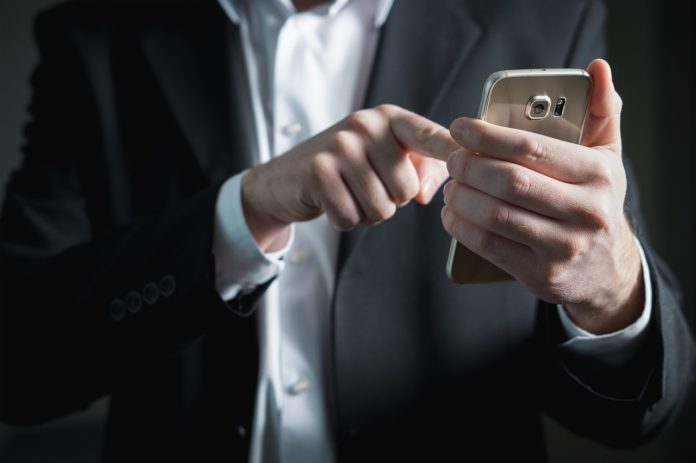 Jeder dritte Smartphone-Nutzer von Schadprogrammen betroffen Jeder dritte Smartphone-Nutzer von Schadprogrammen betroffen