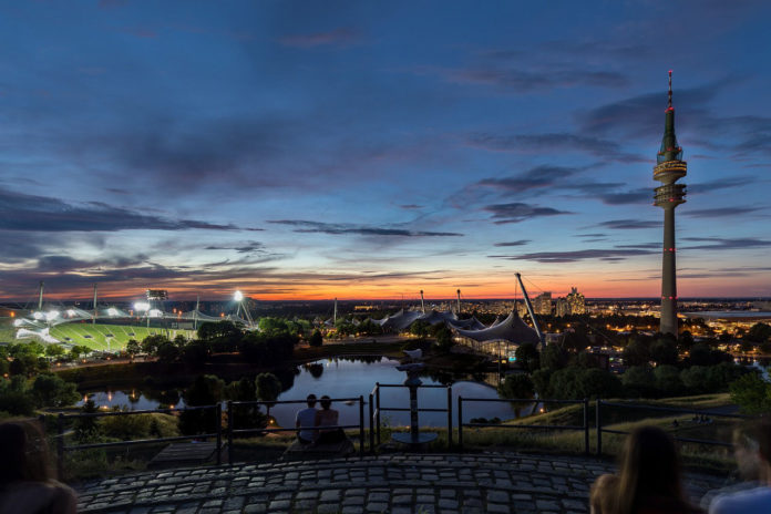 Der Olympiapark an Weihnachten und Silvester