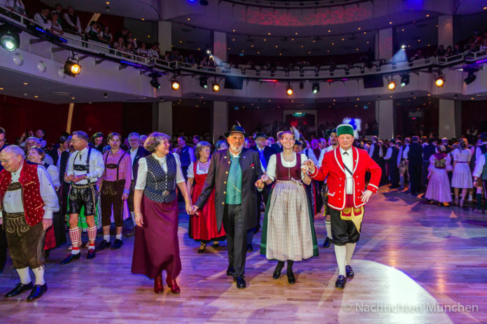 Oide Wiesn Bürgerball