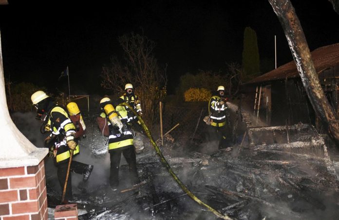 Feuer im Schrebergarten