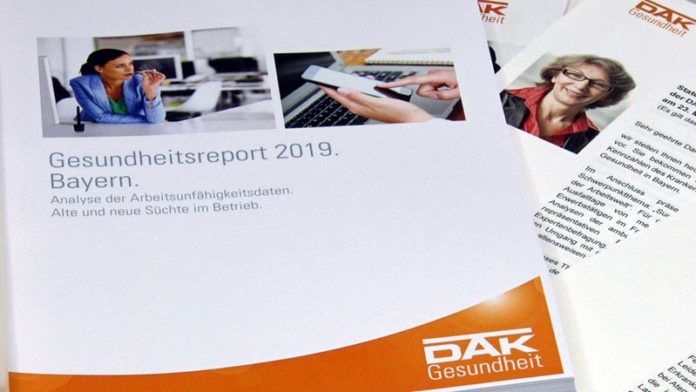 Sucht 4.0 in Bayerns Arbeitswelt - Betroffene fehlen doppelt so häufig