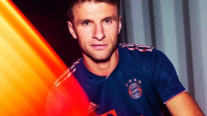 Das neue Champions-League-Trikot des FC Bayern München Das neue Champions-League-Trikot des FC Bayern München