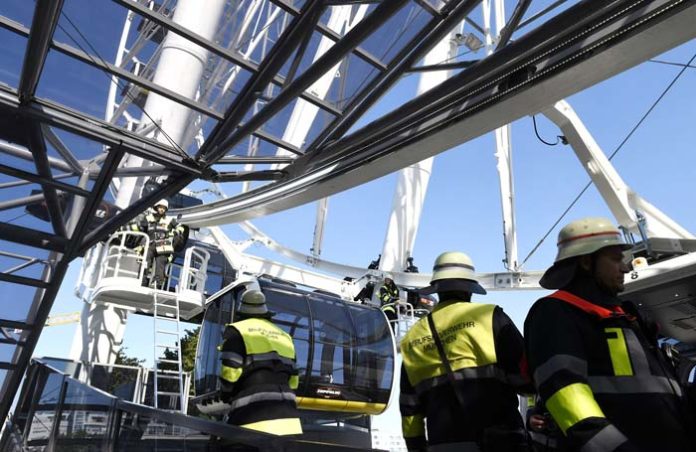 Brand im Verteilerkasten - 14 Menschen aus Hi-Sky Riesenrad gerettet