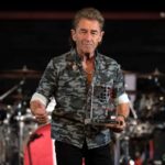 Offizielle Deutsche Charts: Peter Maffay und Apache 207 holen die Spitzenpositionen