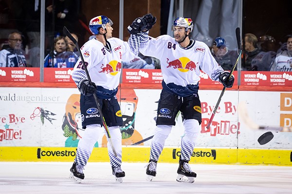 EHC Red Bulls München weiterhin mit maximaler Punkteausbeute