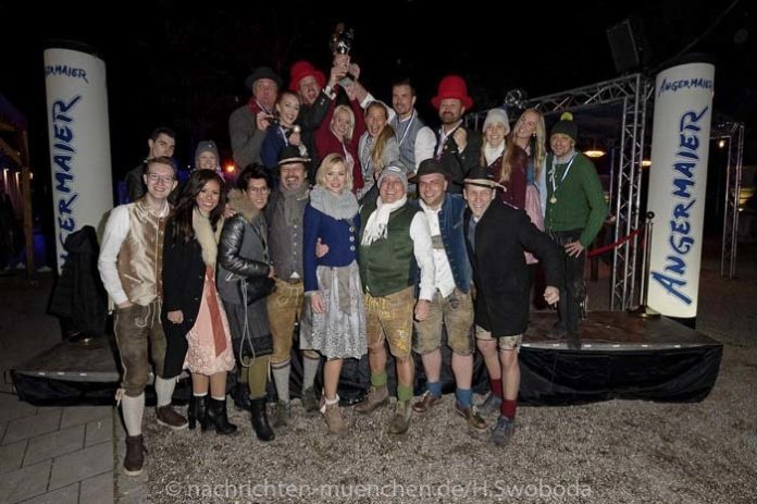 Angermaier Eisstock-WM in Tracht 2020 Angermaier Eisstock-WM in Tracht 2020
