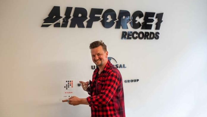 Offizielle Deutsche Charts: Ben Zucker mit Wiedereinstieg auf Platz eins Offizielle Deutsche Charts: Ben Zucker mit Wiedereinstieg auf Platz eins