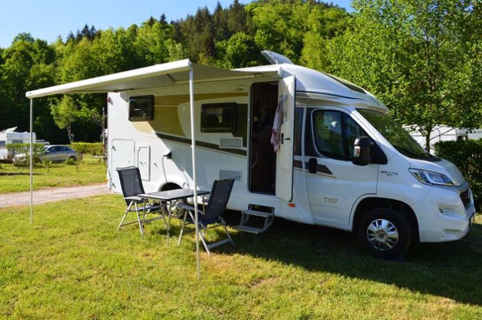 Camping-Urlauber in den Startlöchern