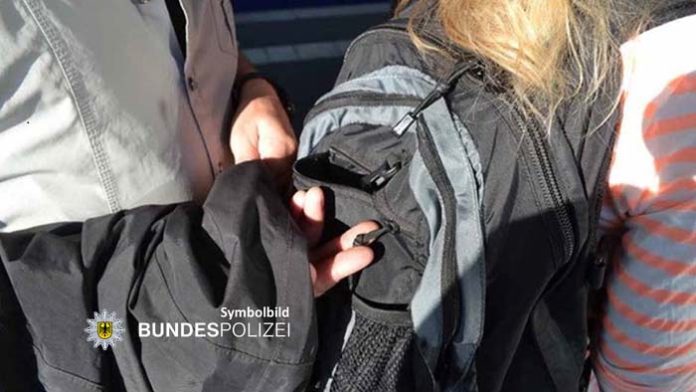 Polizei kann Taschendieb am Hauptbahnhof festnehmen Polizei kann Taschendieb am Hauptbahnhof festnehmen