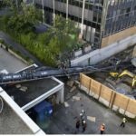 160 Tonnen schweres Bohrgerät kracht auf ADAC Büro