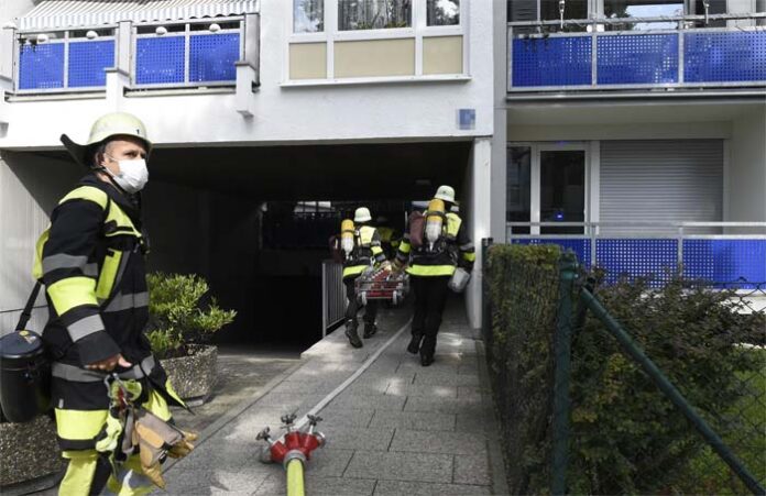 Ramersdorf: Frau verstirbt bei Zimmerbrand Ramersdorf: Frau verstirbt bei Zimmerbrand
