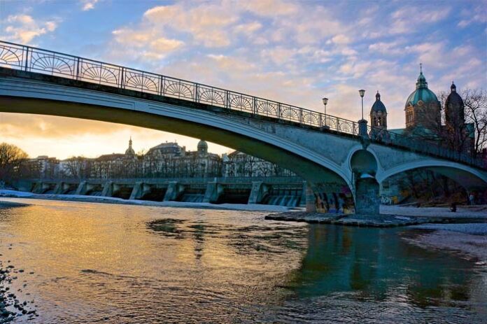 Stadt spricht erweitertes Verbot zum Befahren der Isar aus