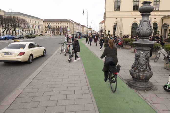 Odeonsplatz-Grün
