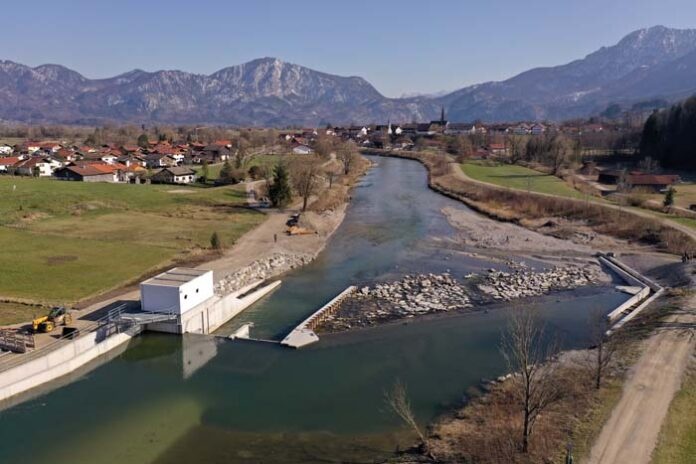 Neues Wasserkraftwerk verbindet Klima- und Naturschutz