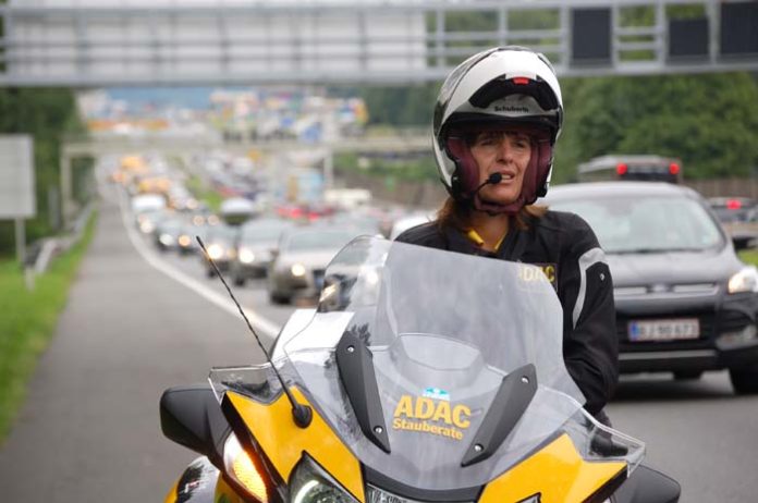 ADAC Stauberater sind zum Start der Sommerferien wieder unterwegs ADAC Stauberater sind zum Start der Sommerferien wieder unterwegs