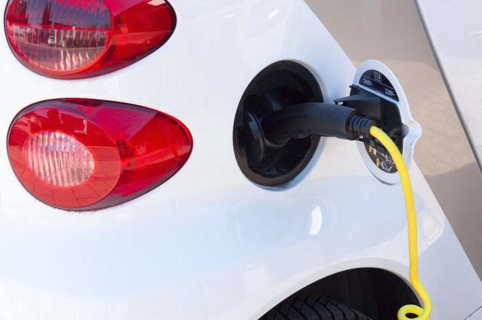 Kosten für E-Autos: Ladeverluste nicht vergessen Kosten für E-Autos: Ladeverluste nicht vergessen