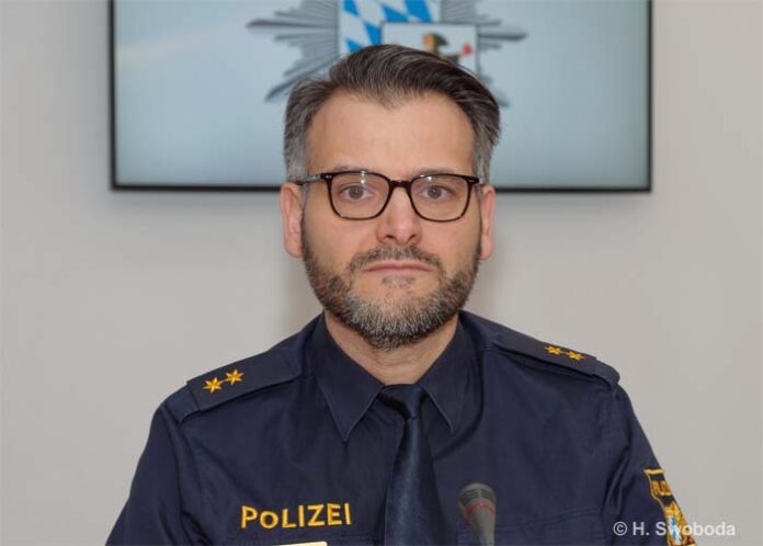 Leiter der Pressestelle de Polizeipräsidiums München, Marcus da Gloria Martins zum Bayerischen Staatsministerium für Gesundheit und Pflege abgeordnet.