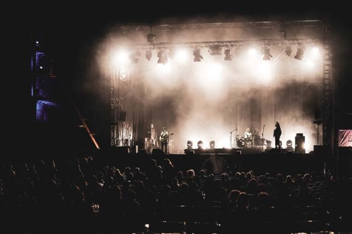 Ein besonderes Festival geht in die Verlängerung - Die (Spät)Sommerbühne im Stadion läuft nun bis 3. Oktober Ein besonderes Festival geht in die Verlängerung - Die (Spät)Sommerbühne im Stadion läuft nun bis 3. Oktober